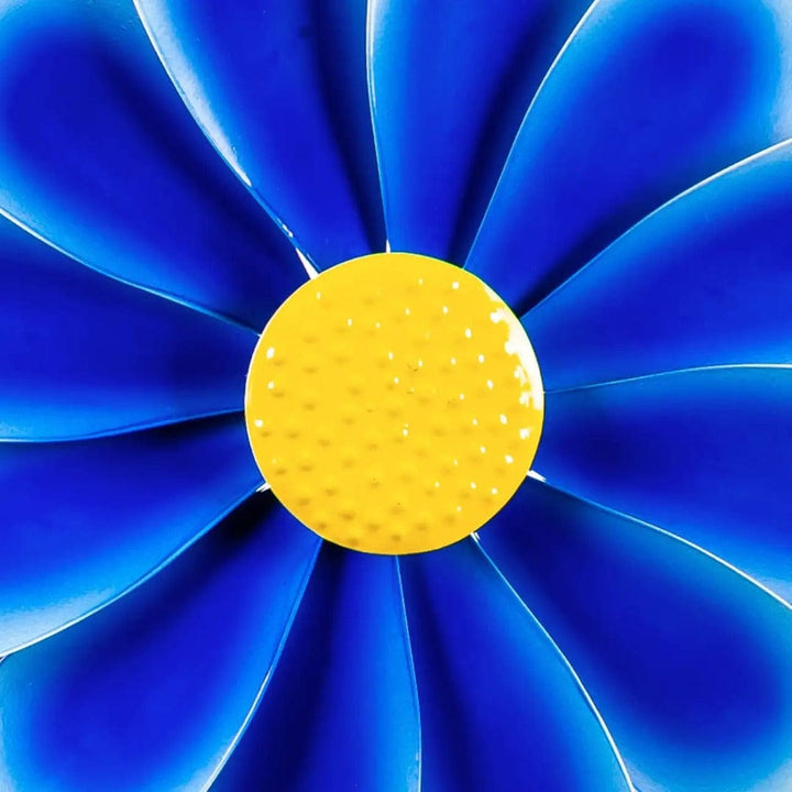 Blue Daisy Wind Spinner 75 Inches Tall heartlandflags