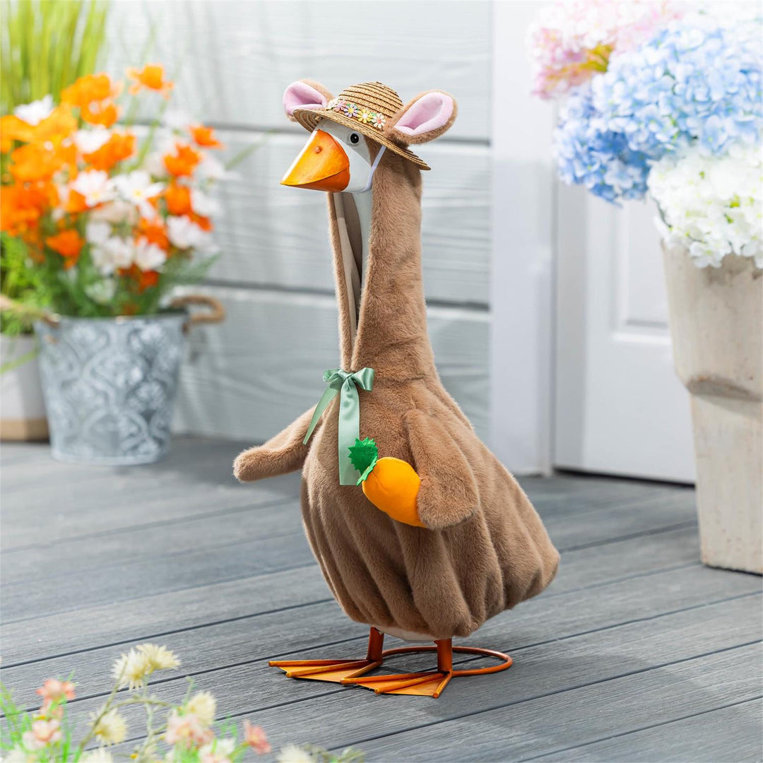 Bunny Porch Goose Outfit for 21 Inch Goose heartlandflags
