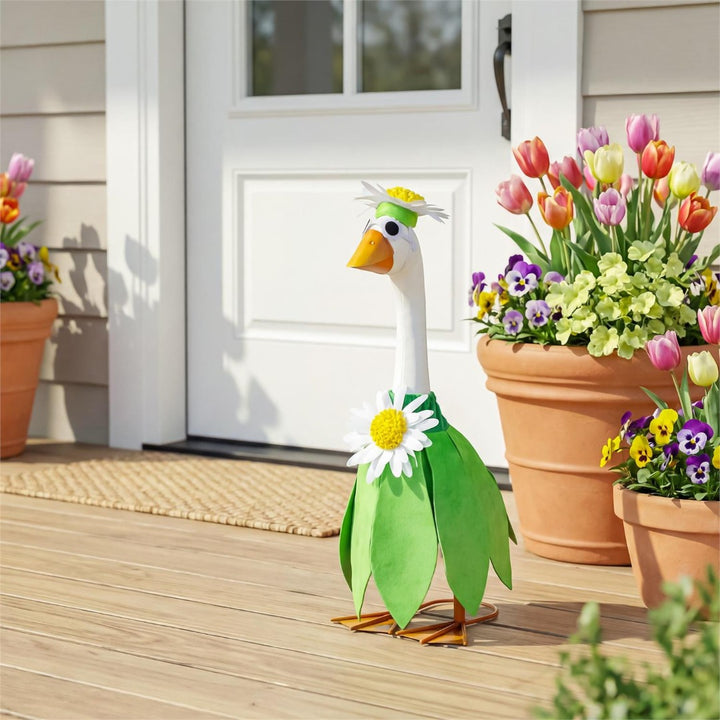 Daisy Porch Goose Outfit for 21 Inch Goose heartlandflags