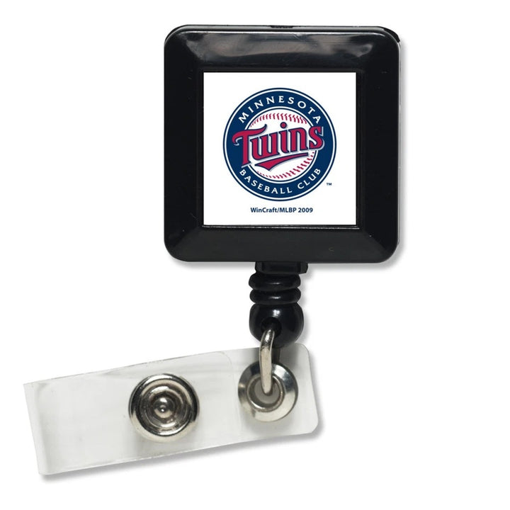 Minnesota Twins Reel Retractable Badge Holder heartlandflags