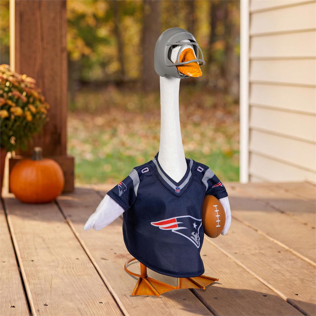New England Patriots Porch Goose Outfit for 21-Inch Goose heartlandflags