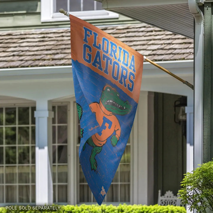 University of Florida Gators Banner Throwback Logo Flag heartlandflags