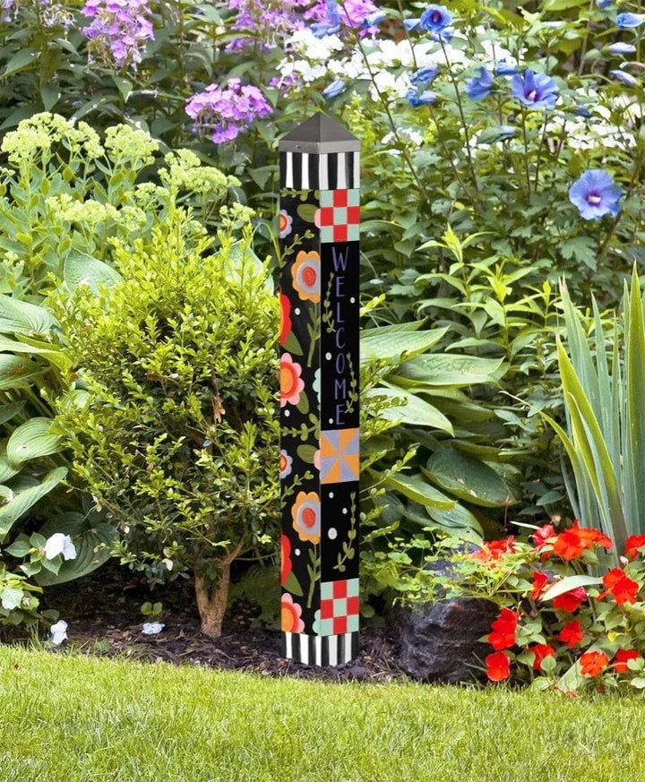 Tossed Flowers Art Pole 40 Inches Tall Welcome Jennifer Heynen heartlandflags